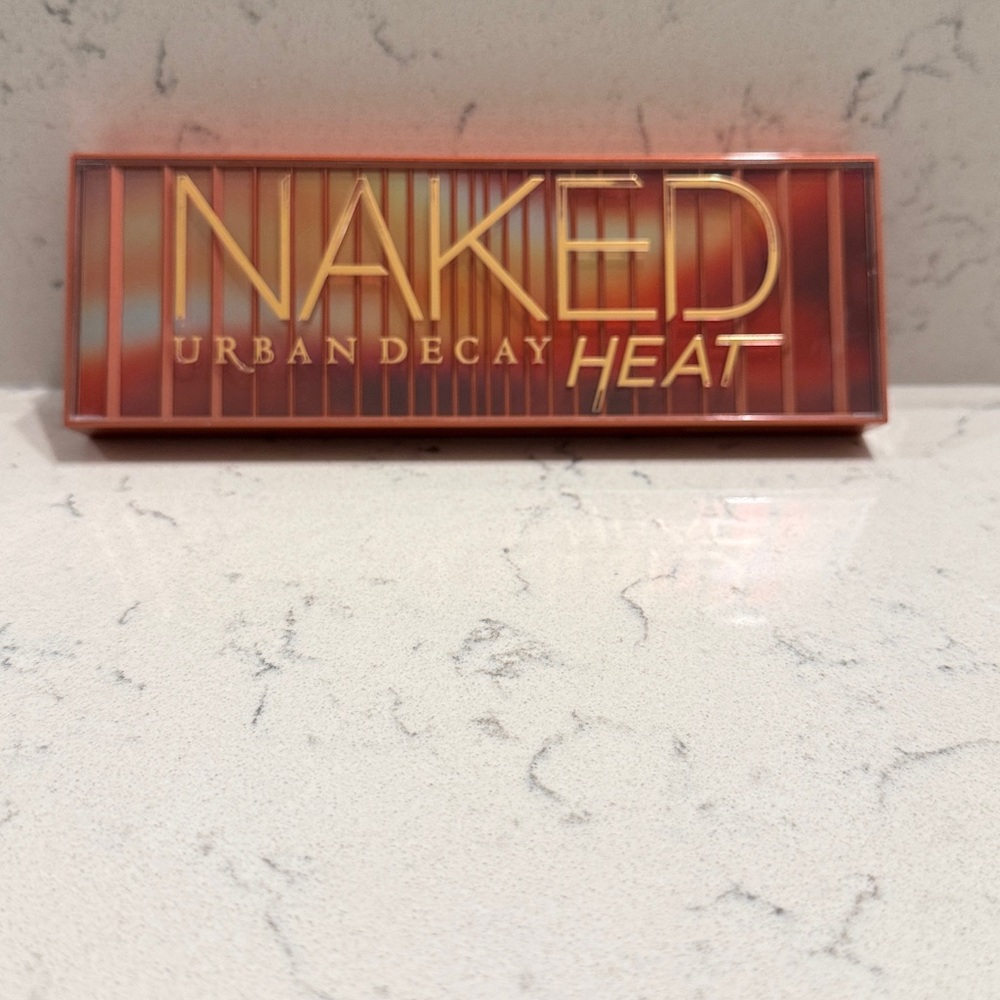 Urban Decay Naked Heat Palette
